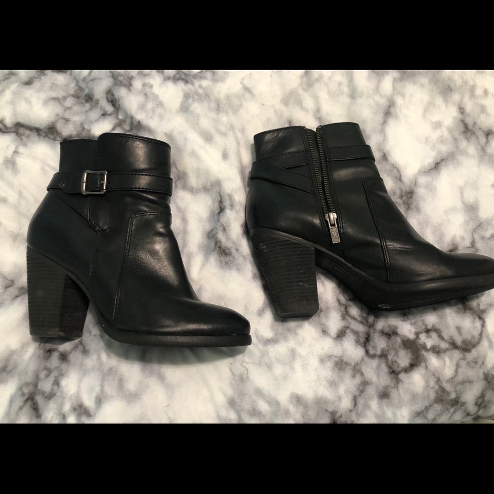 Frye patty riding booty size 8